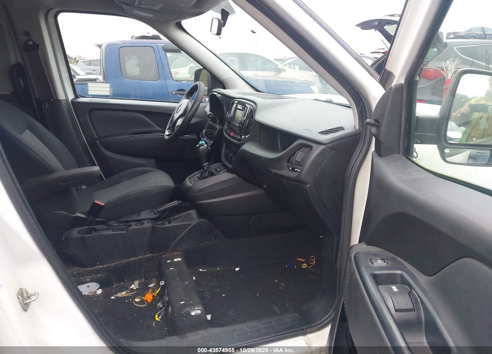 2018 RAM PROMASTER CITY TRADESMAN VIN: ZFBERFAB1J6L49636