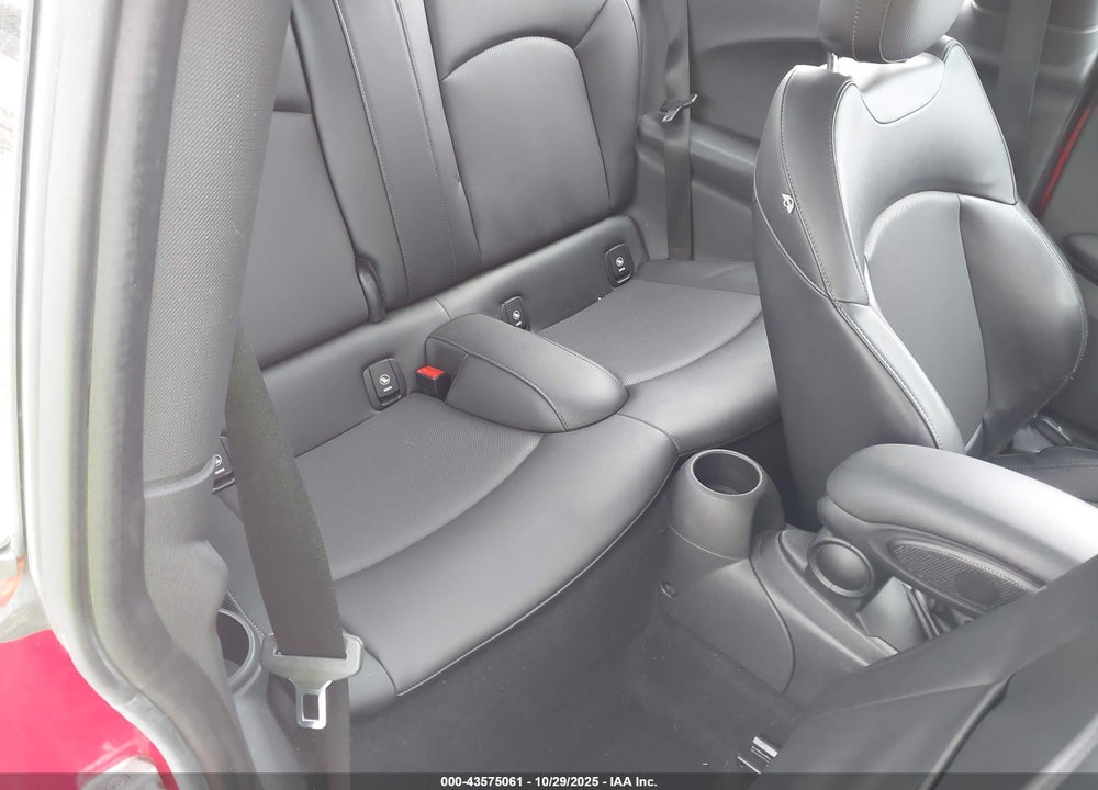 2015 MINI HARDTOP COOPER VIN: WMWXM5C53F3A04882