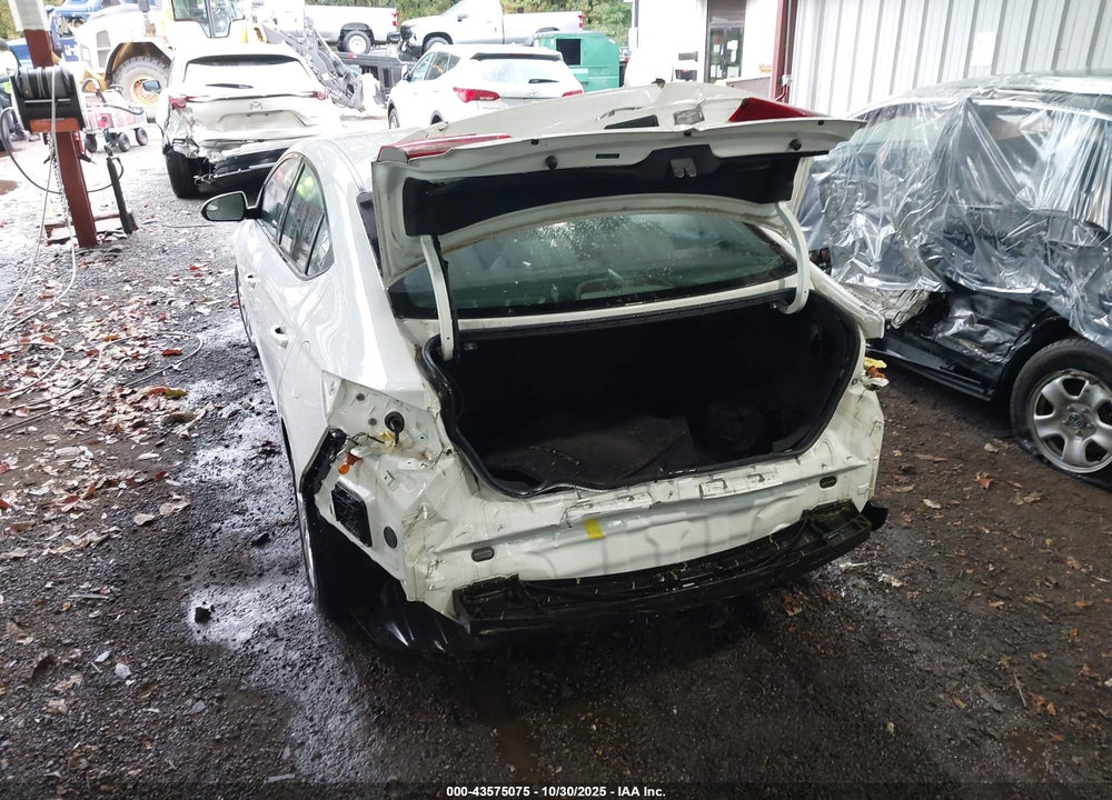 2017 HYUNDAI ELANTRA SE VIN: 5NPD74LF5HH108066