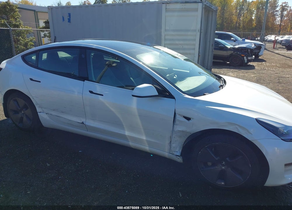 2021 TESLA MODEL 3 STANDARD RANGE PLUS REAR-WHEEL DRIVE VIN: 5YJ3E1EA2MF046412