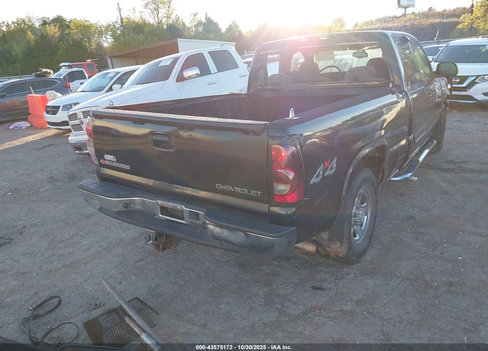 2004 CHEVROLET SILVERADO 1500 LS VIN: 2GCEK19T141194566
