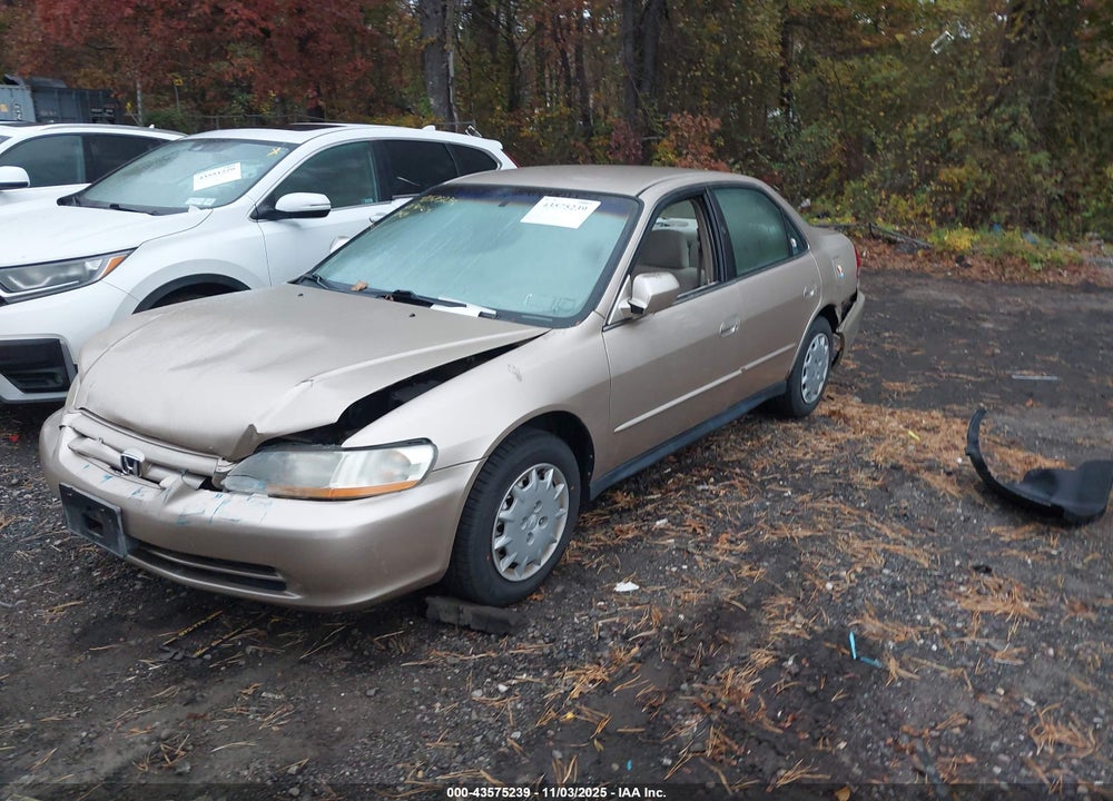 2001 HONDA ACCORD VIN: 1HGCG66551A137589