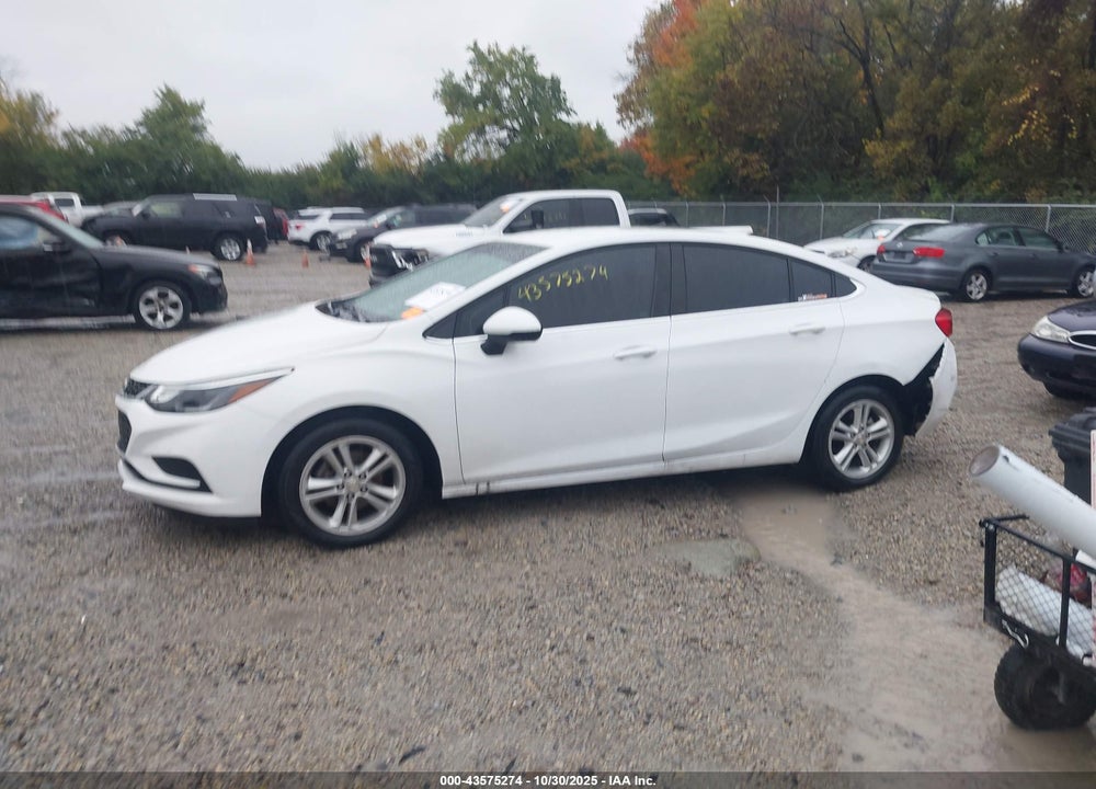 2017 CHEVROLET CRUZE LT AUTO VIN: 3G1BE5SM9HS529077