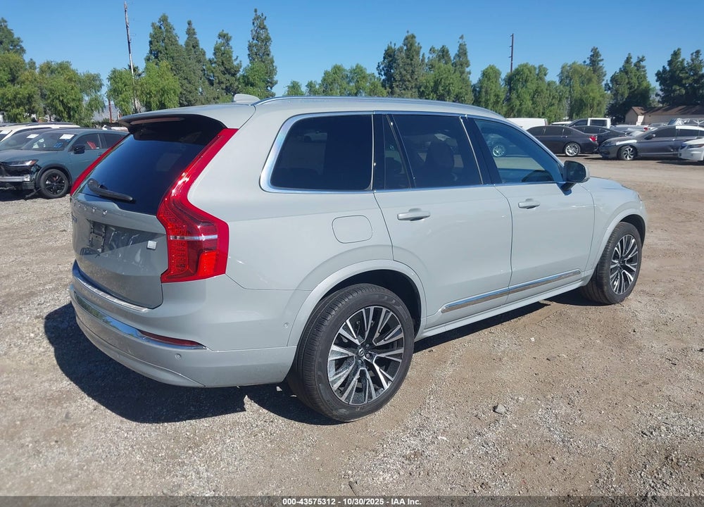 2024 VOLVO XC90 RECHARGE PLUG-IN HYBRID T8 PLUS BRIGHT THEME 7-SEATER VIN: YV4H60CE1R1218431