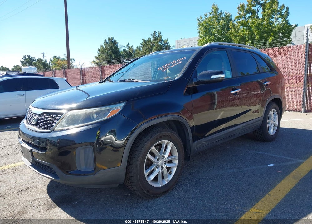 2014 KIA SORENTO LX VIN: 5XYKT4A73EG530337