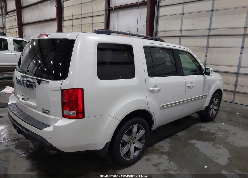 2015 HONDA PILOT TOURING VIN: 5FNYF4H90FB047566