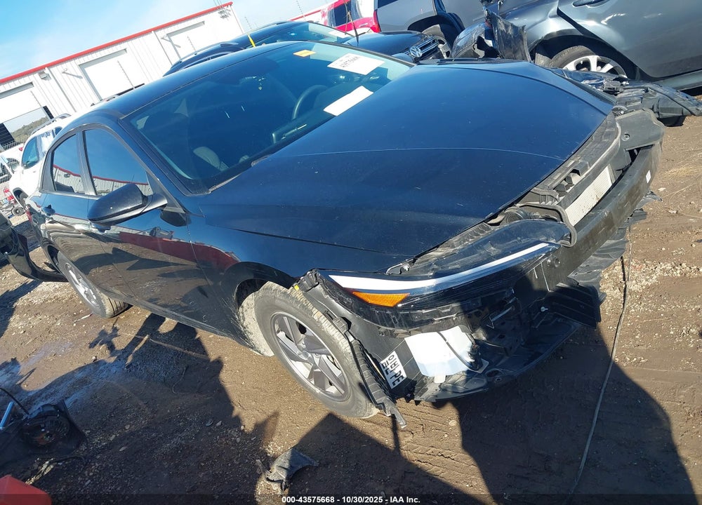 2025 HYUNDAI ELANTRA SE VIN: KMHLL4DG0SU942219