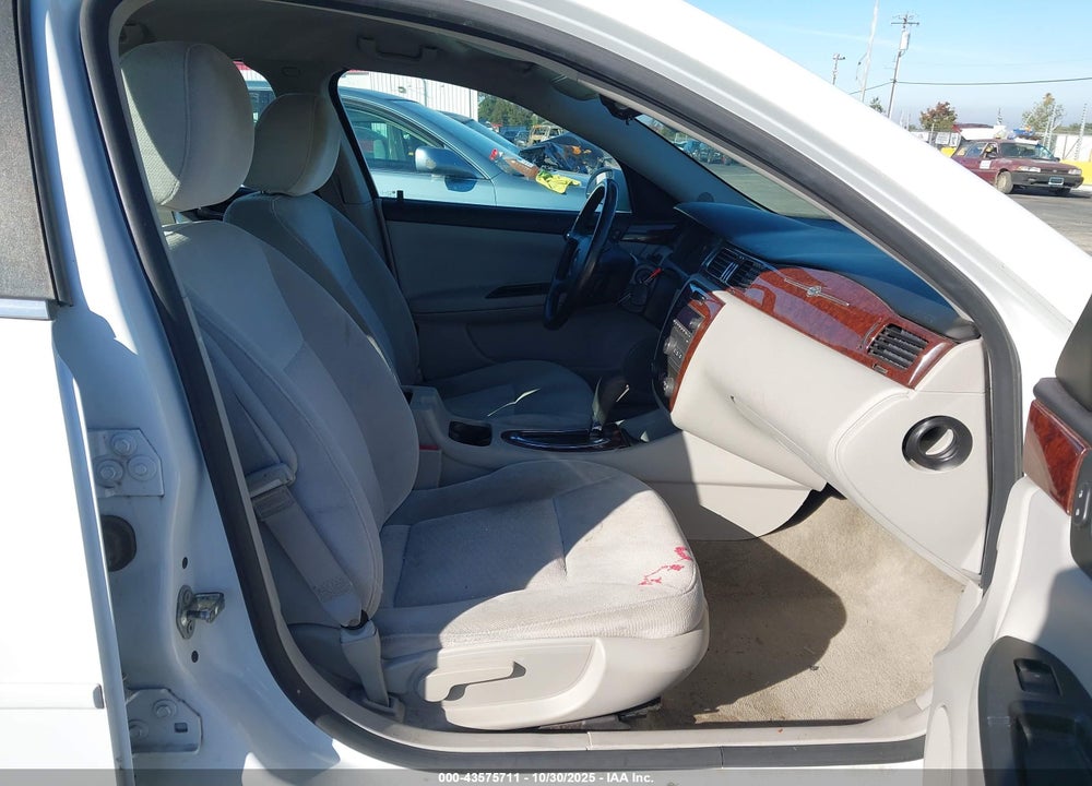 2011 CHEVROLET IMPALA LT VIN: 2G1WG5EK3B1313783