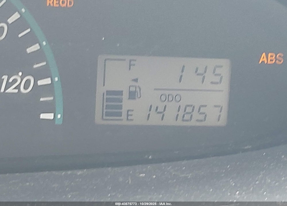 2010 TOYOTA YARIS VIN: JTDBT4K35A1374114