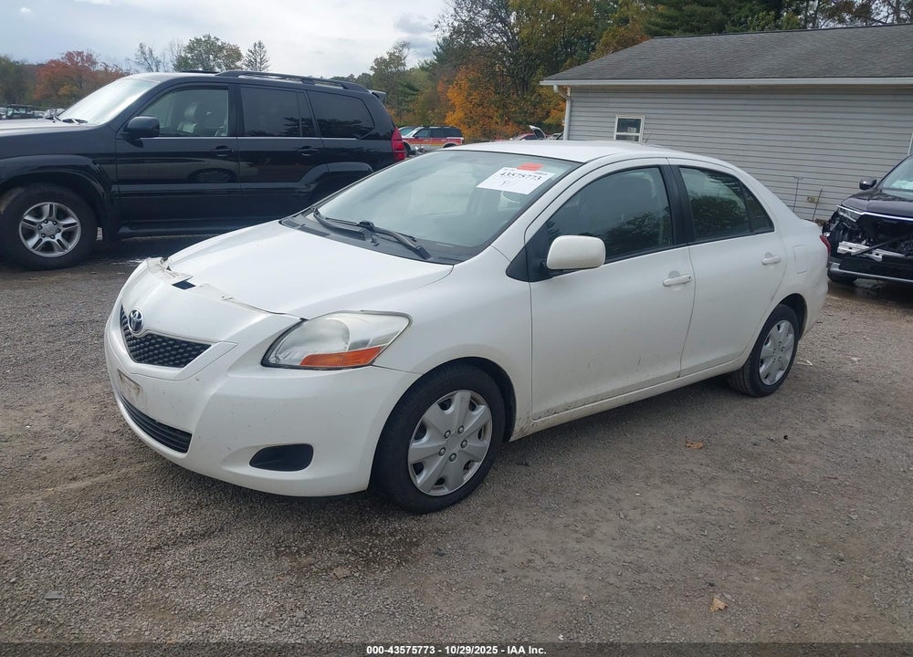 2010 TOYOTA YARIS VIN: JTDBT4K35A1374114