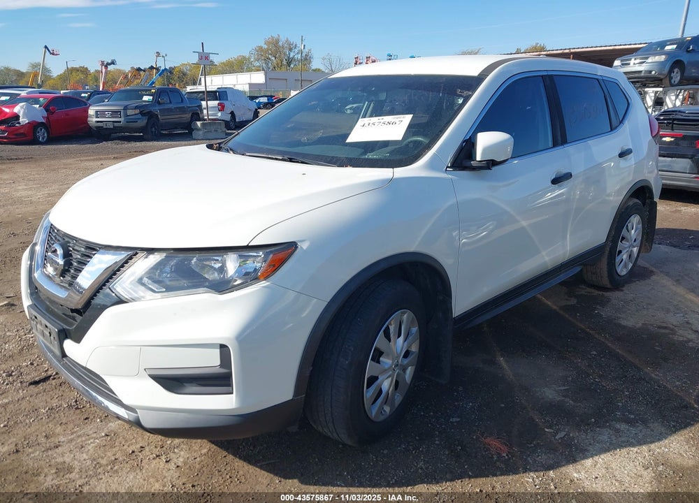 2017 NISSAN ROGUE S VIN: JN8AT2MV1HW008425