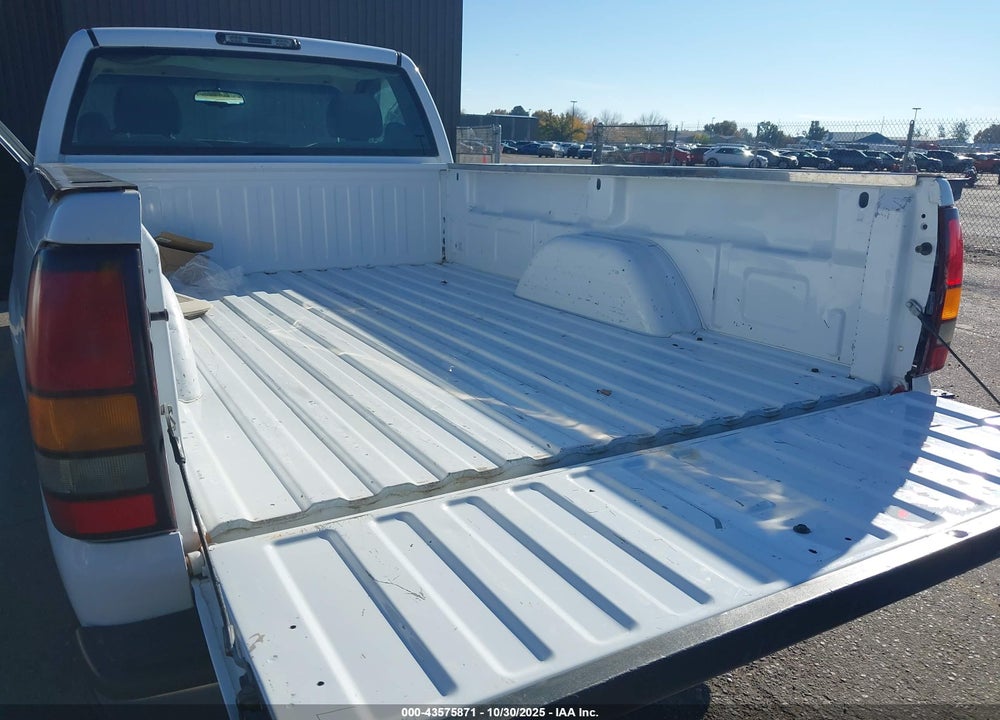 2004 GMC SIERRA 1500 VIN: 1GTEC14X94Z181661