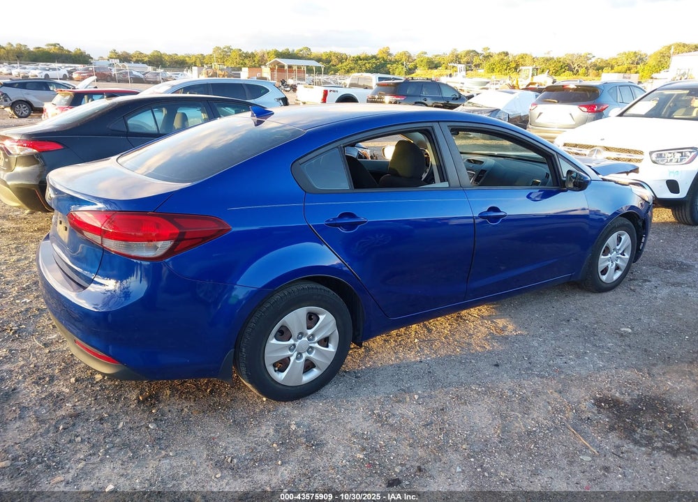 2017 KIA FORTE LX VIN: 3KPFK4A75HE073665