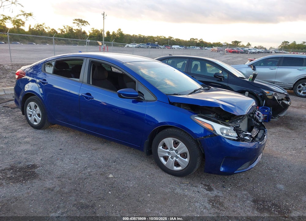 2017 KIA FORTE LX VIN: 3KPFK4A75HE073665