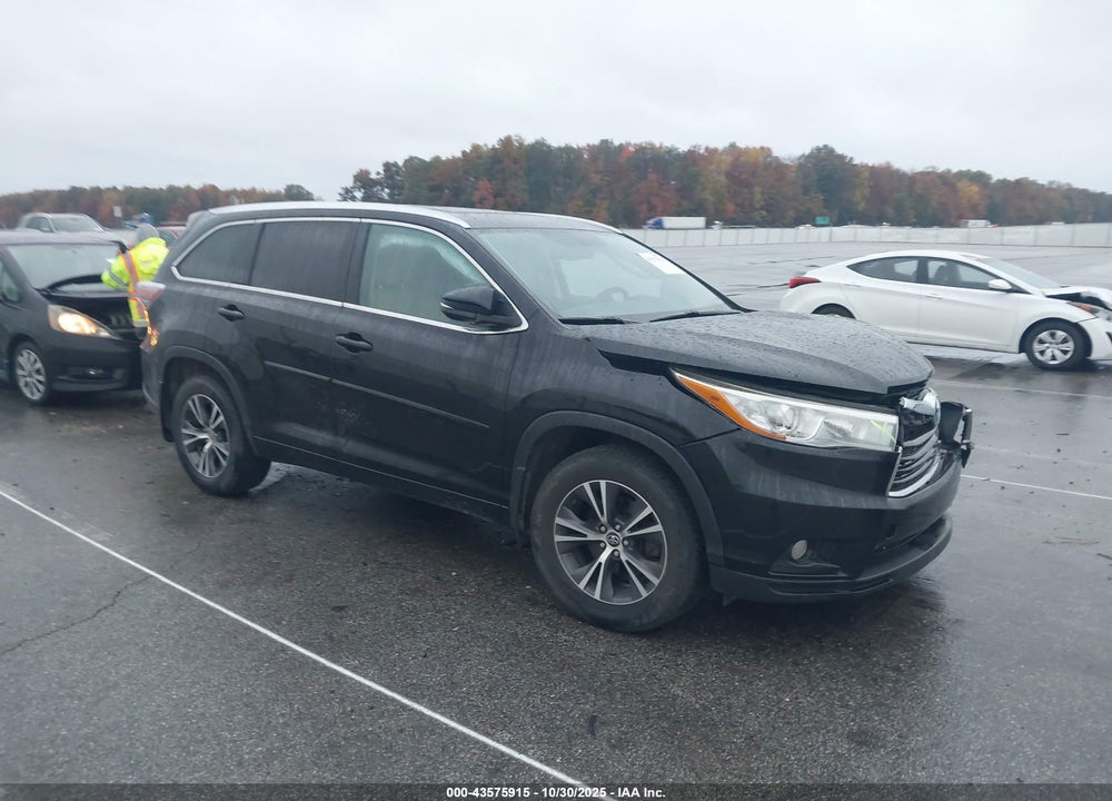 2016 TOYOTA HIGHLANDER XLE V6 VIN: 5TDJKRFH8GS291967