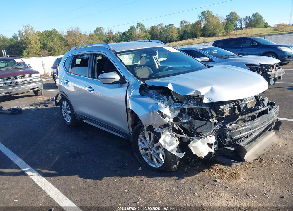 2019 NISSAN ROGUE SV VIN: KNMAT2MT3KP529030