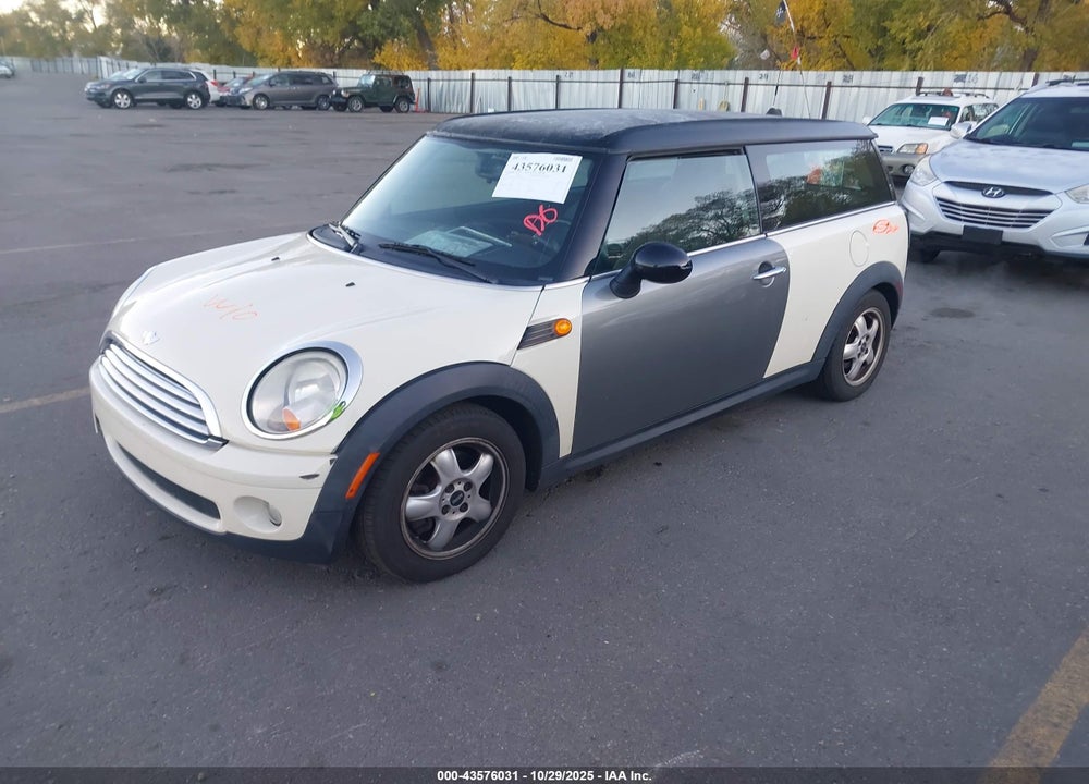2008 MINI COOPER CLUBMAN VIN: WMWML33578TP97081