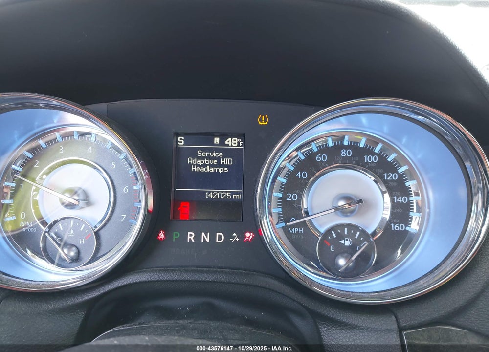 2011 CHRYSLER 300 VIN: 2C3CK6CTXBH611883