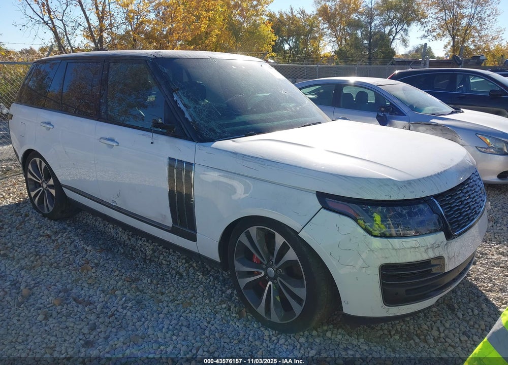 2022 LAND ROVER RANGE ROVER SVAUTOBIOGRAPHY DYNAMIC/SVAUTOBIOGRAPHY DYNAMIC BLACK VIN: SALGW2RE4NA467391