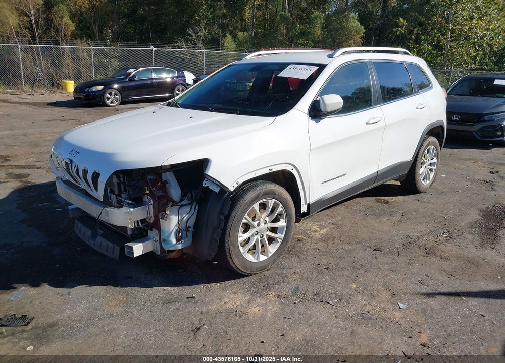 2019 JEEP CHEROKEE LATITUDE FWD VIN: 1C4PJLCB3KD358201