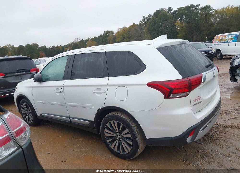 2020 MITSUBISHI OUTLANDER VIN: JA4AD2A36LZ027419