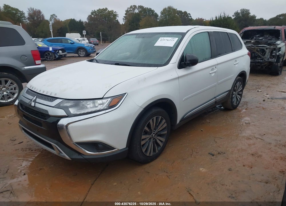 2020 MITSUBISHI OUTLANDER VIN: JA4AD2A36LZ027419