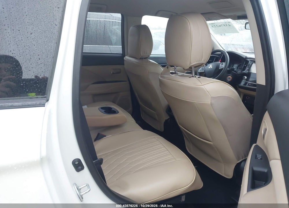 2020 MITSUBISHI OUTLANDER VIN: JA4AD2A36LZ027419