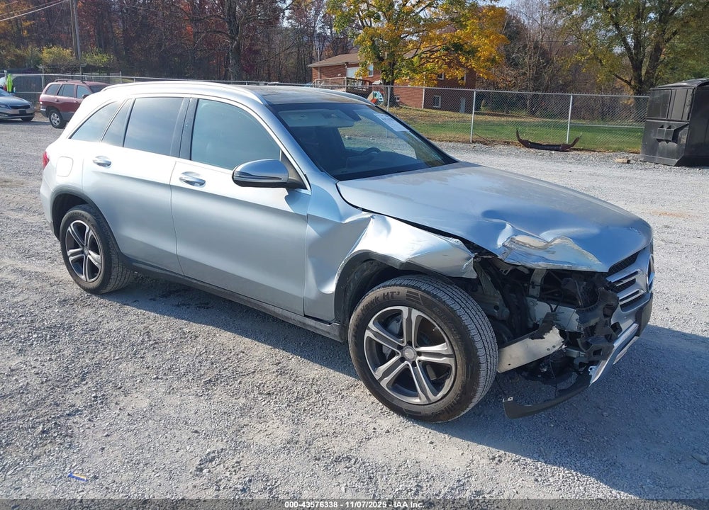 2016 MERCEDES-BENZ GLC 300 4MATIC VIN: WDC0G4KBXGF074111