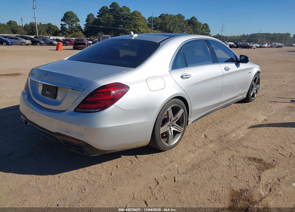 2020 MERCEDES-BENZ AMG S 63 4MATIC VIN: W1KUG8JBXLA550371