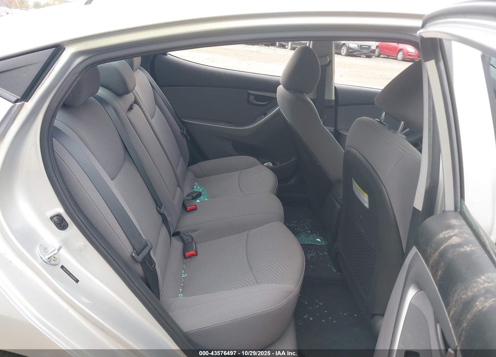 2016 HYUNDAI ELANTRA SE VIN: 5NPDH4AE3GH659618