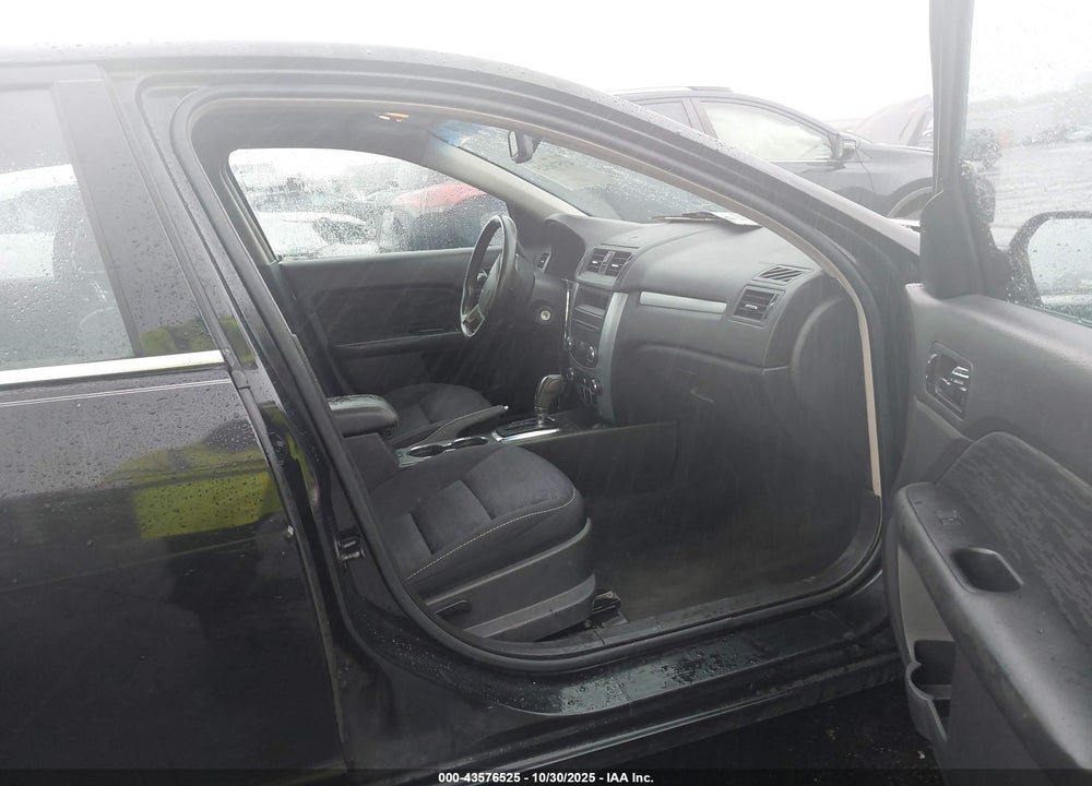 2010 FORD FUSION SE VIN: 3FAHP0HA0AR232701