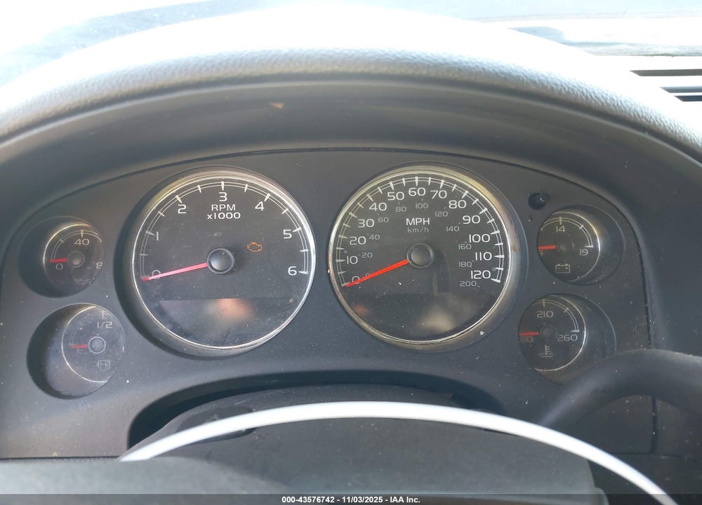 2010 CHEVROLET TAHOE LTZ VIN: 1GNUKCE00AR102375