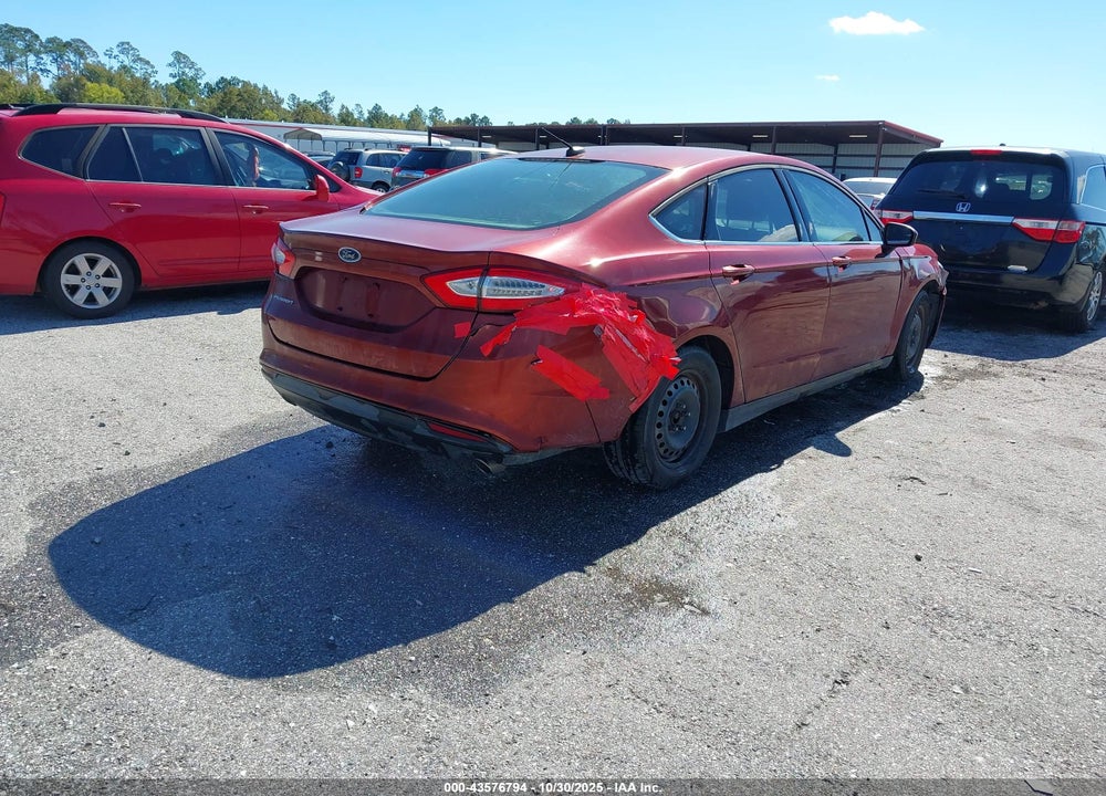 2014 FORD FUSION S VIN: 3FA6P0G70ER327195