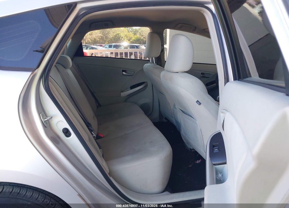 2013 TOYOTA PRIUS THREE VIN: JTDKN3DUXD1641715