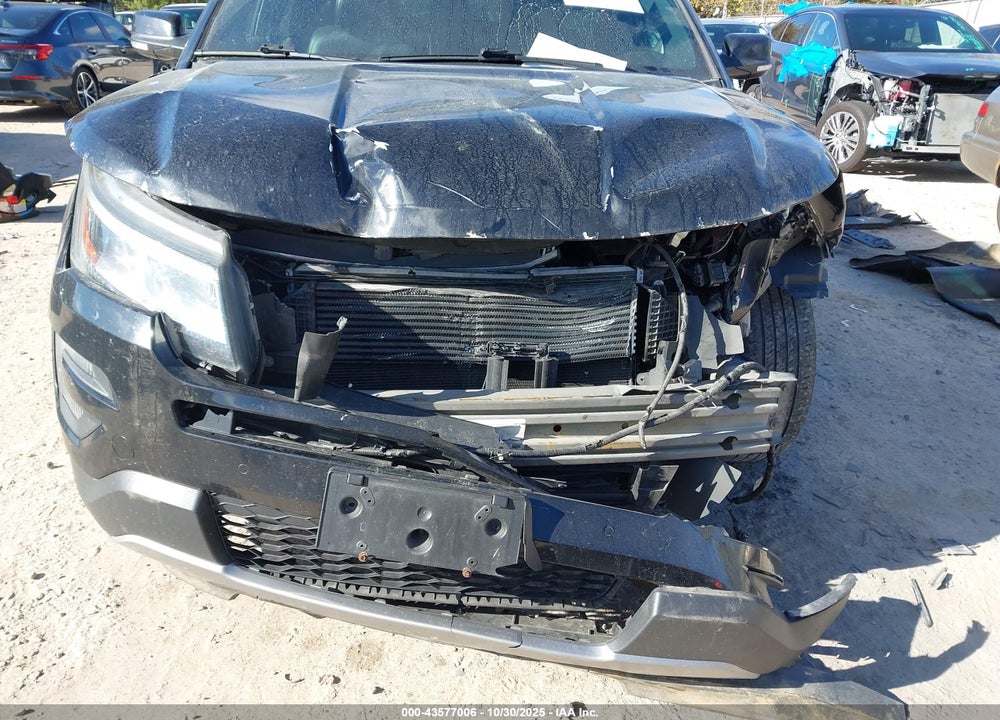 2016 FORD EXPLORER XLT VIN: 1FM5K8DH5GGA51750