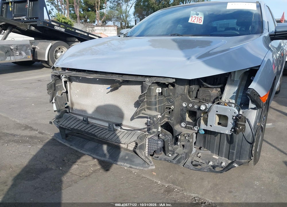 2018 HONDA CIVIC EX VIN: SHHFK7H51JU403743