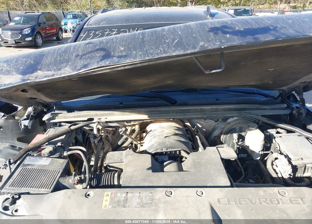 2018 CHEVROLET SUBURBAN PREMIER VIN: 1GNSKJKC9JR298536