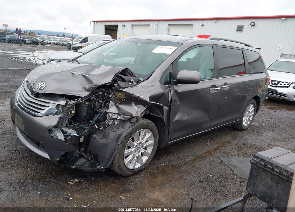 2015 TOYOTA SIENNA XLE 7 PASSENGER VIN: 5TDDK3DC7FS116187