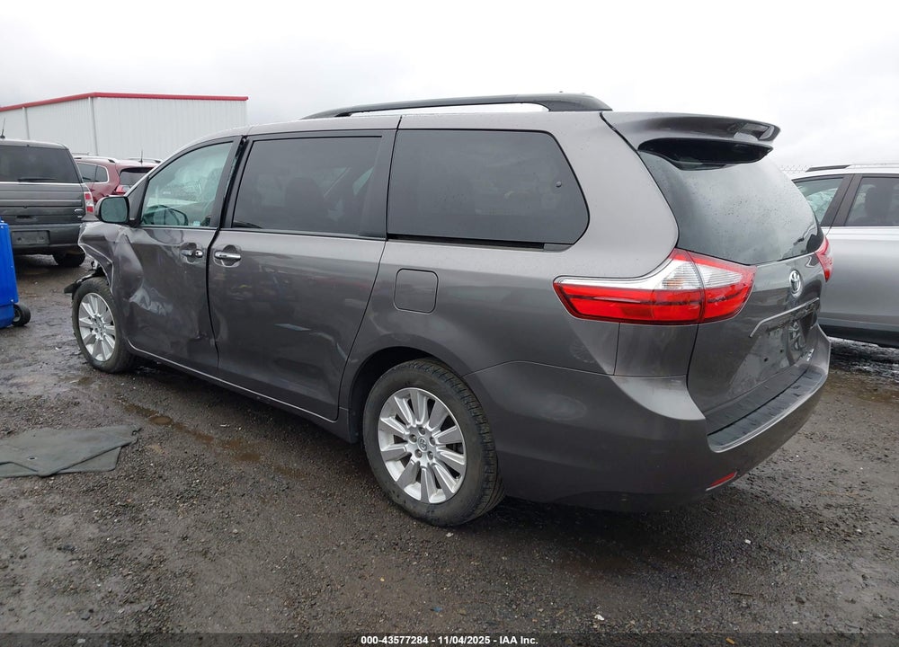 2015 TOYOTA SIENNA XLE 7 PASSENGER VIN: 5TDDK3DC7FS116187