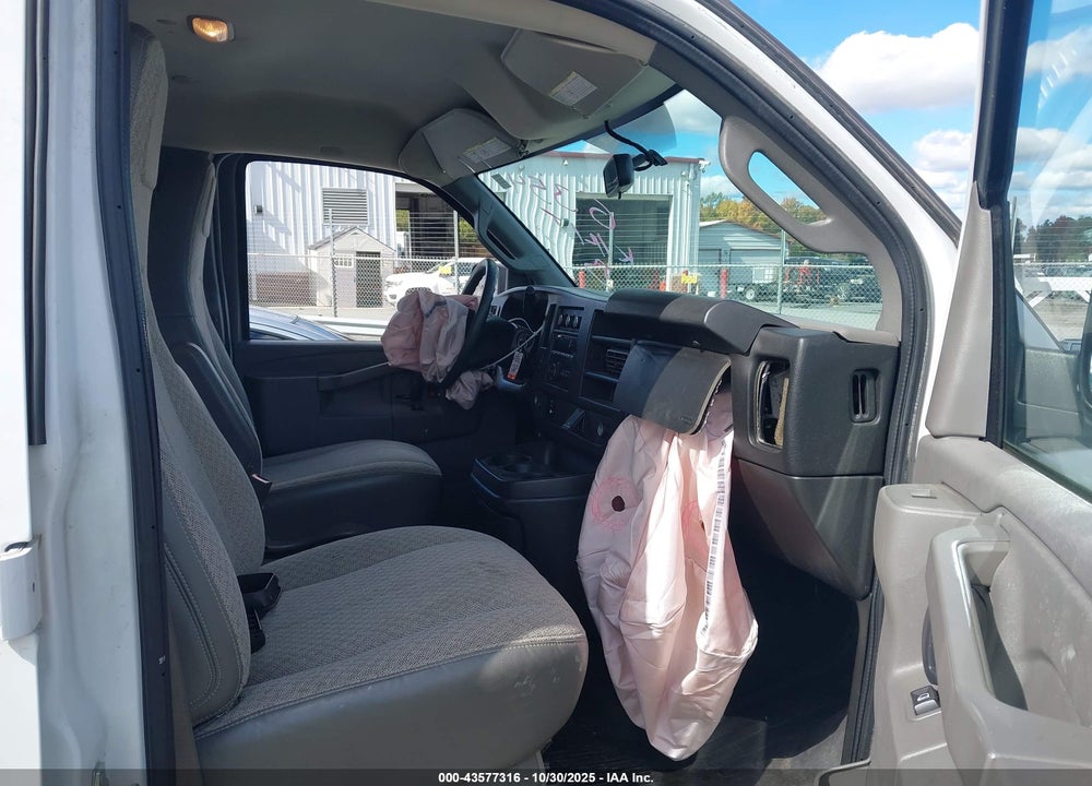 2017 GMC SAVANA 2500 WORK VAN VIN: 1GTW7AFF6H1316354