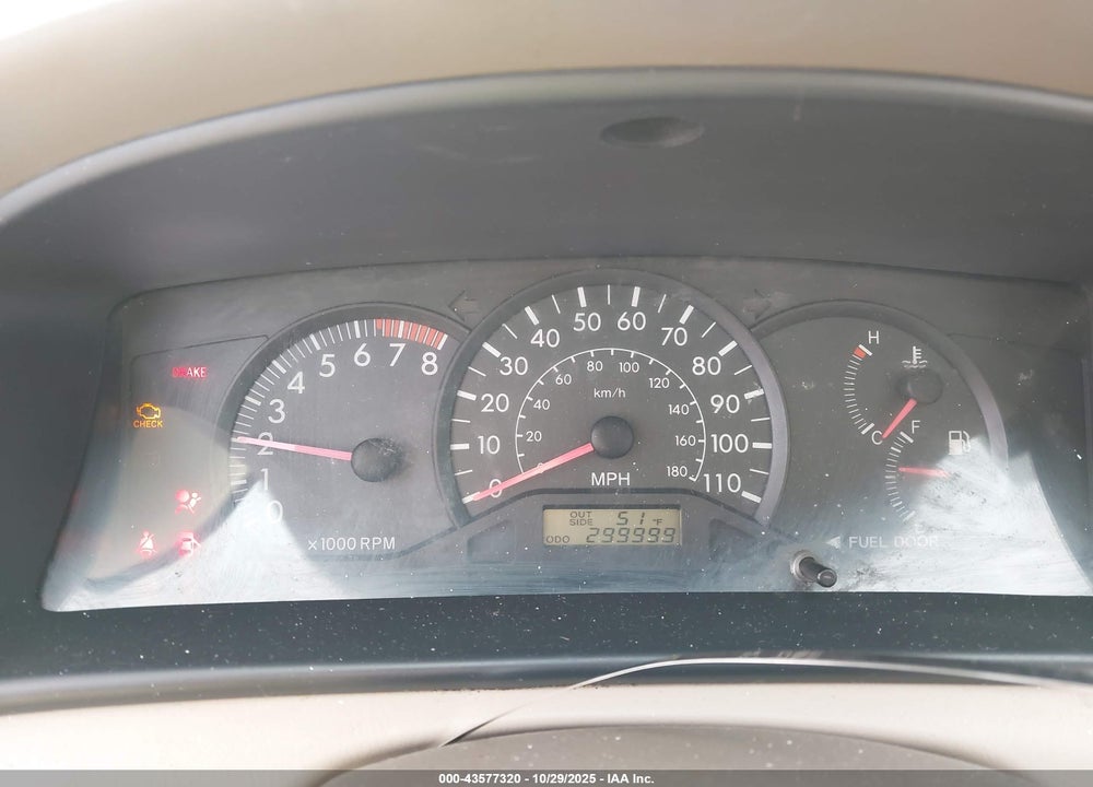 2005 TOYOTA COROLLA CE VIN: JTDBR32E052061661