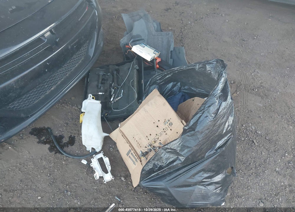 2014 CHRYSLER 200 TOURING VIN: 1C3CCBBB2EN185102