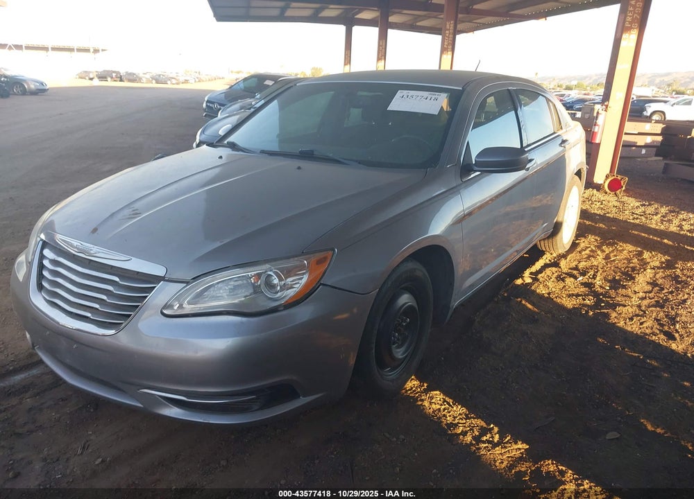 2014 CHRYSLER 200 TOURING VIN: 1C3CCBBB2EN185102