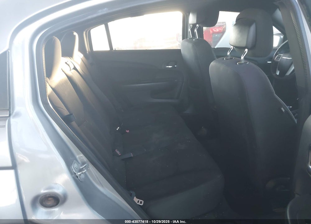 2014 CHRYSLER 200 TOURING VIN: 1C3CCBBB2EN185102