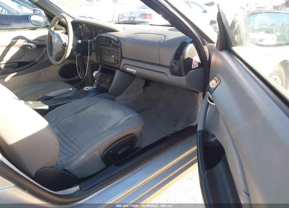 2003 PORSCHE BOXSTER VIN: WP0CA29863U621657