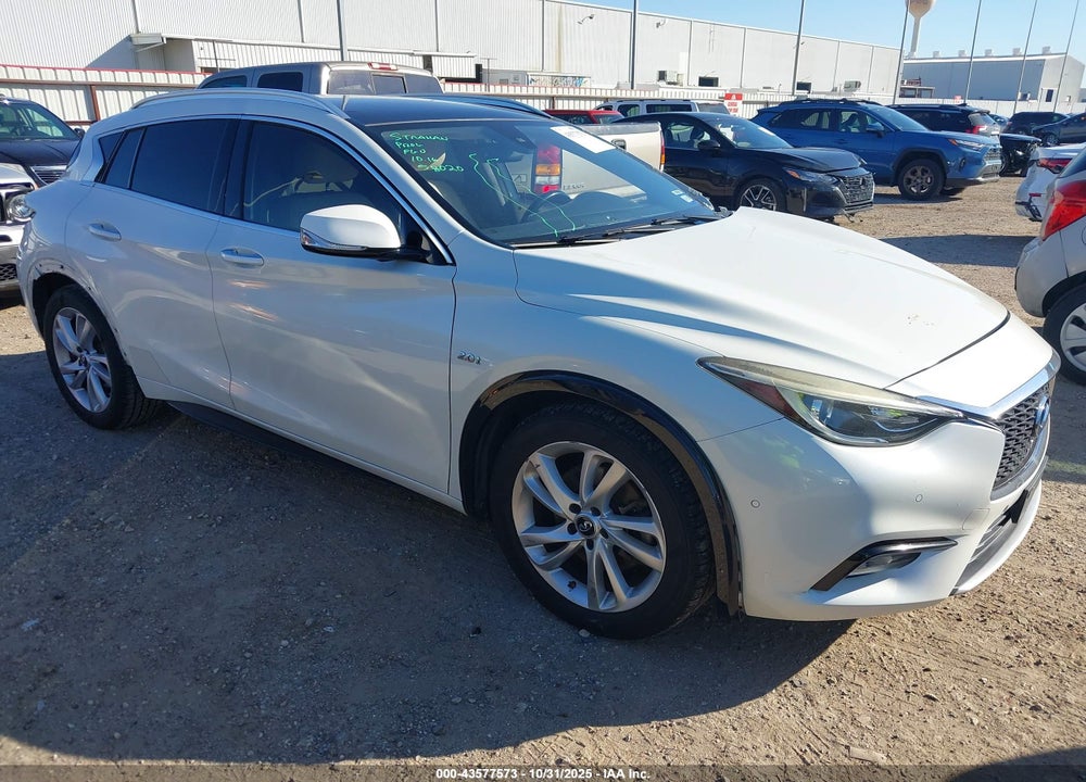 2017 INFINITI QX30 PREMIUM VIN: SJKCH5CP9HA028636