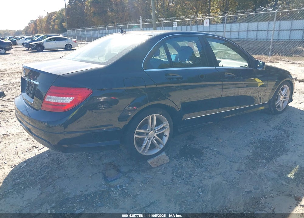 2014 MERCEDES-BENZ C 250 SPORT VIN: WDDGF4HB4ER309862
