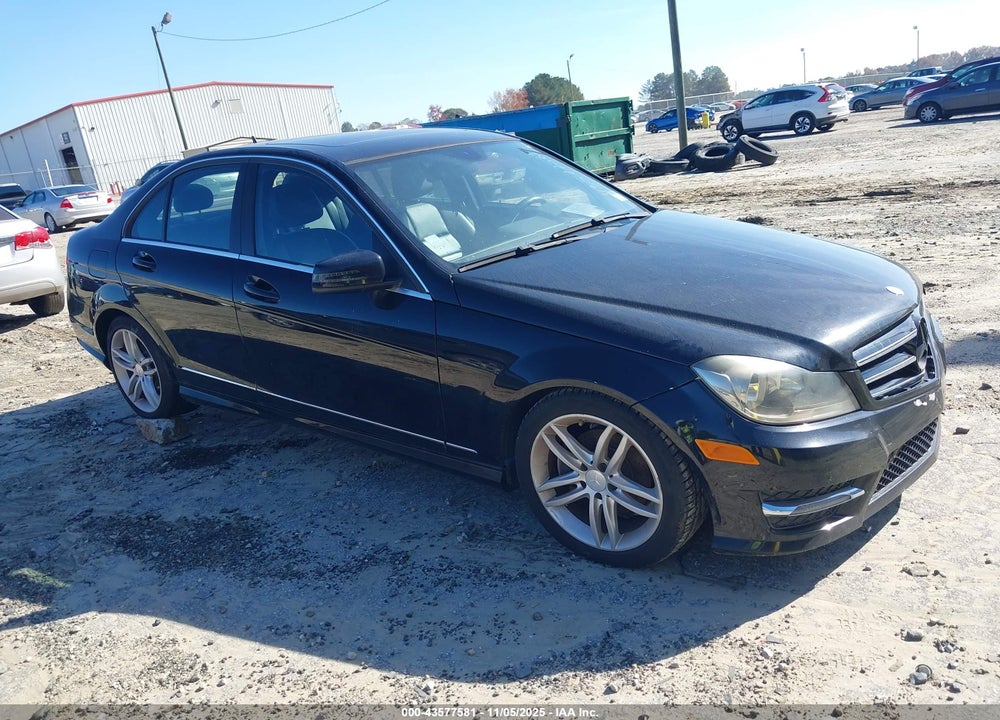2014 MERCEDES-BENZ C 250 SPORT VIN: WDDGF4HB4ER309862