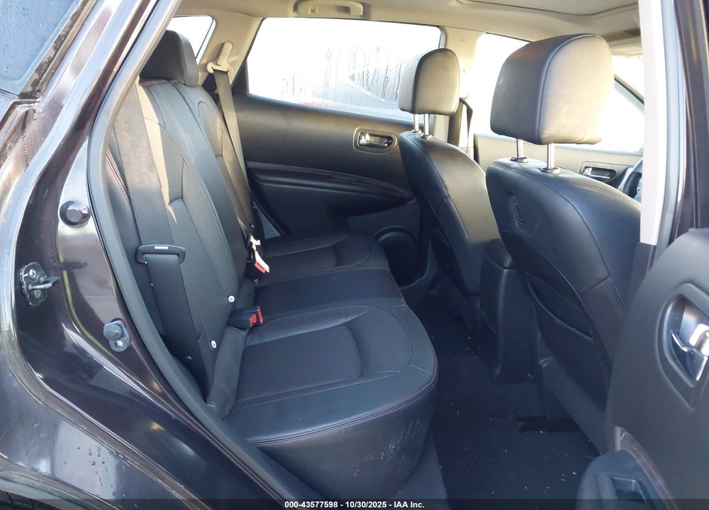 2013 NISSAN ROGUE SV W/SL PKG VIN: JN8AS5MV6DW109538