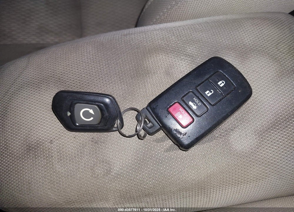 2014 TOYOTA COROLLA LE PLUS VIN: 2T1BURHE1EC213599